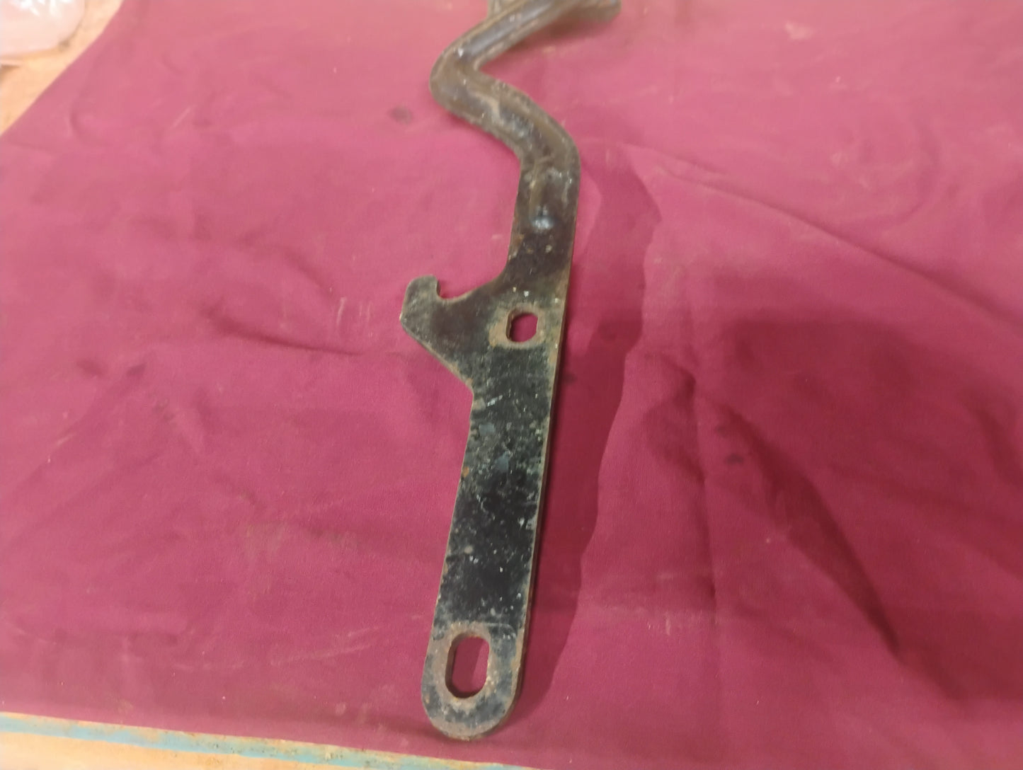 81-87 Chevy GMC Truck LH Hood Hinge Driver Left C10 K10 Squarebody OEM 81-91