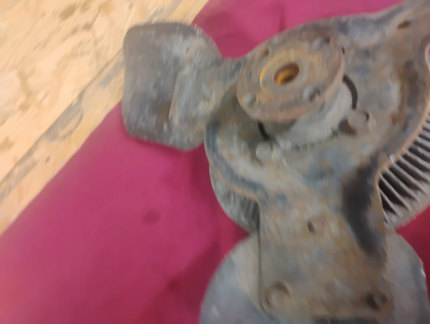 1973-1987 Chevy GMC C10 K10 Truck 3 Blade Clutch Fan Cooling Engine Fan OEM