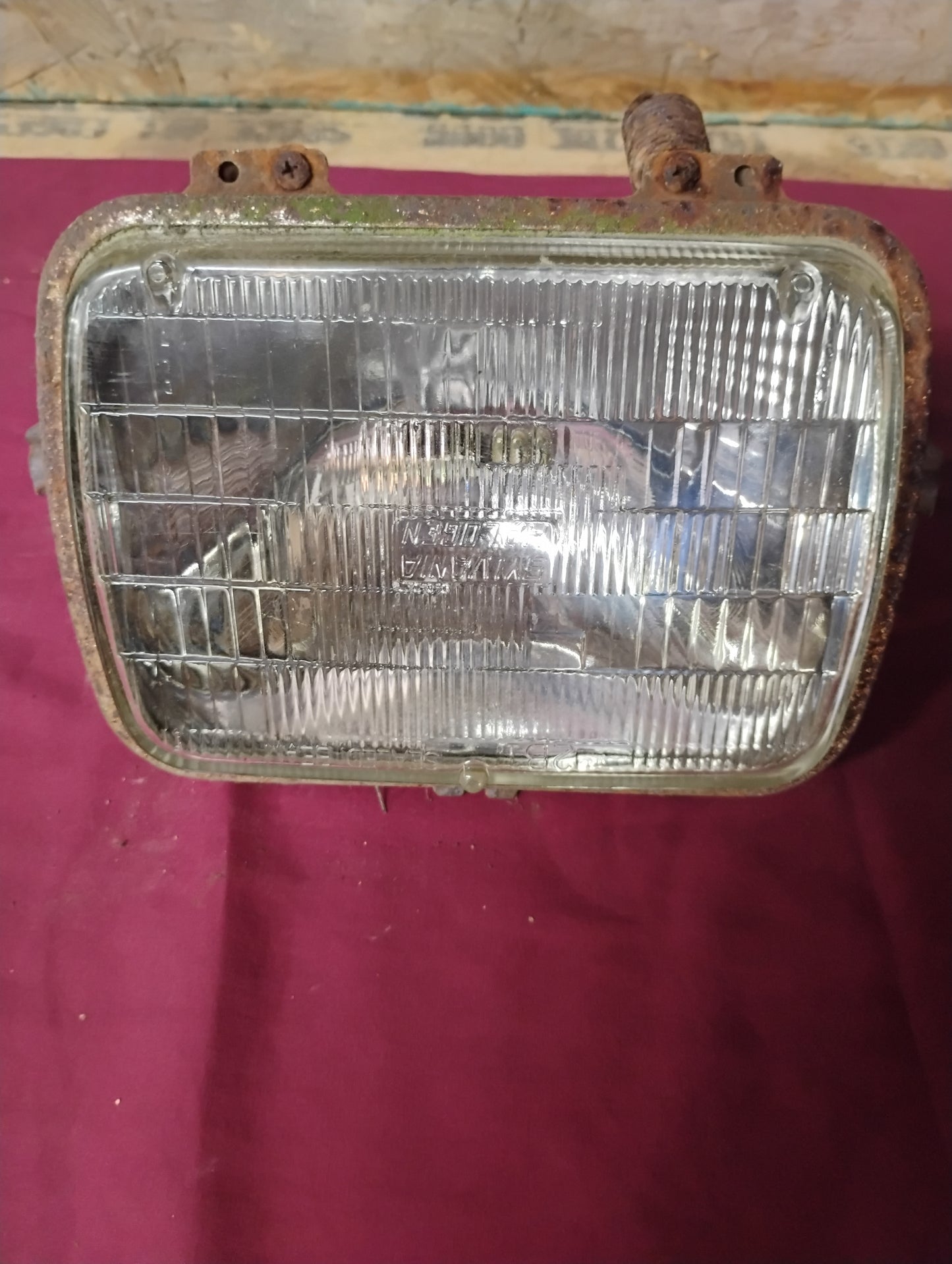 1981-1987 Chevy GMC Truck Headlight Mounting Buckets Pair OEM Set Scottsdale C10 K10