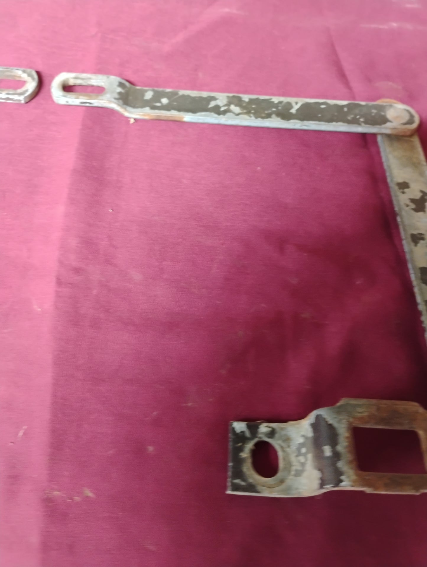 1981-1987 Chevy GMC C10 K10 Truck Tailgate Hinges Pair Fleetside Squarebody 81-87