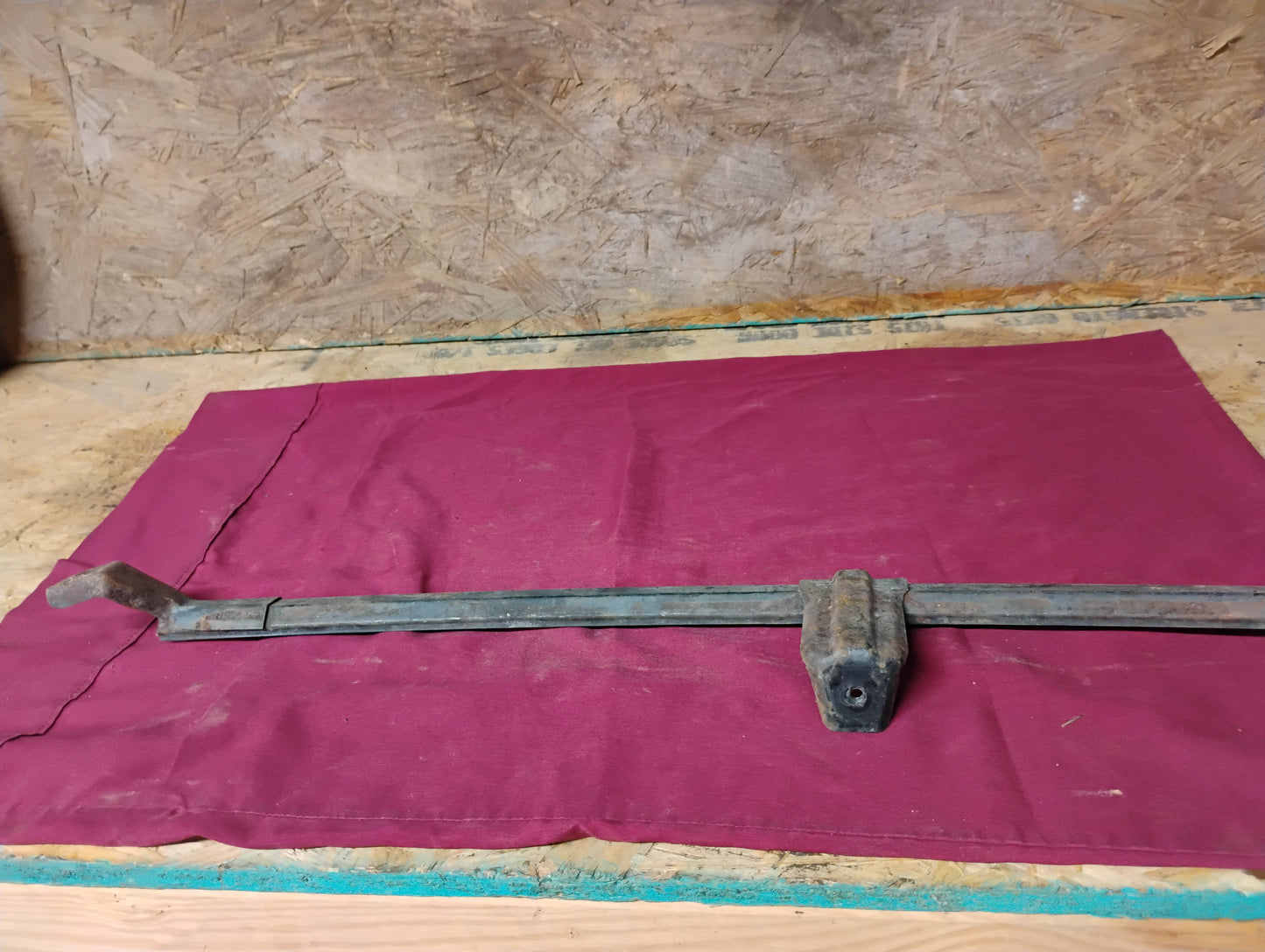1973-1987 Chevy GMC Truck Driver Left Door Window Glass Channel - C10 K10