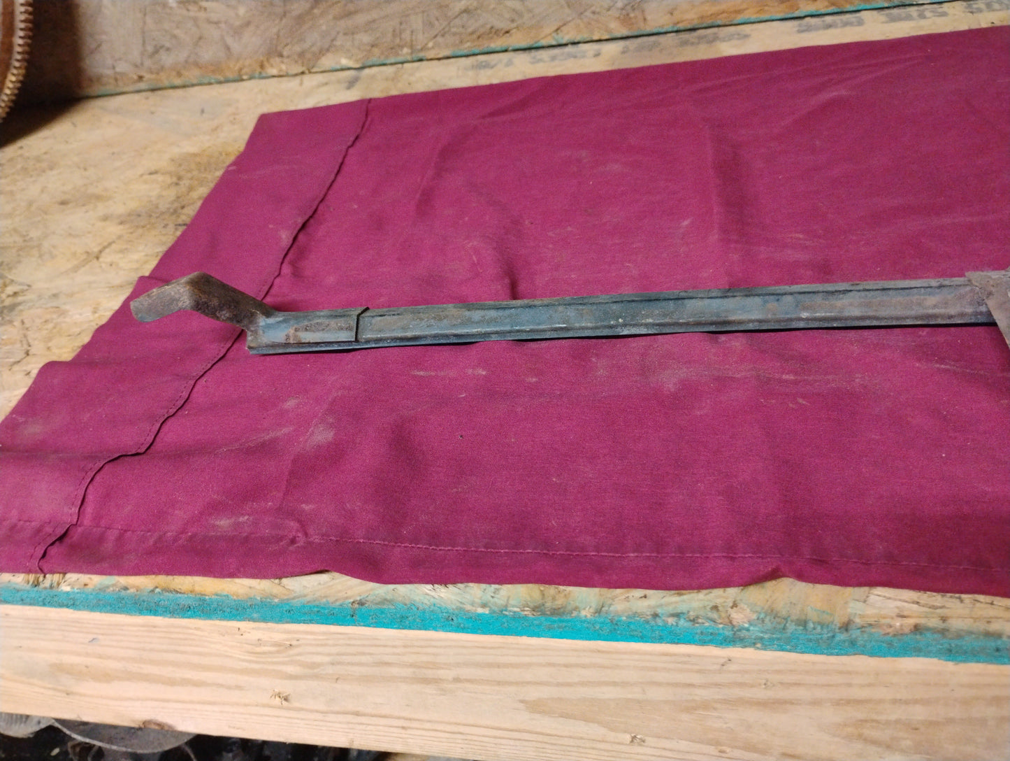 1973-1987 Chevy GMC Truck Driver Left Door Window Glass Channel - C10 K10