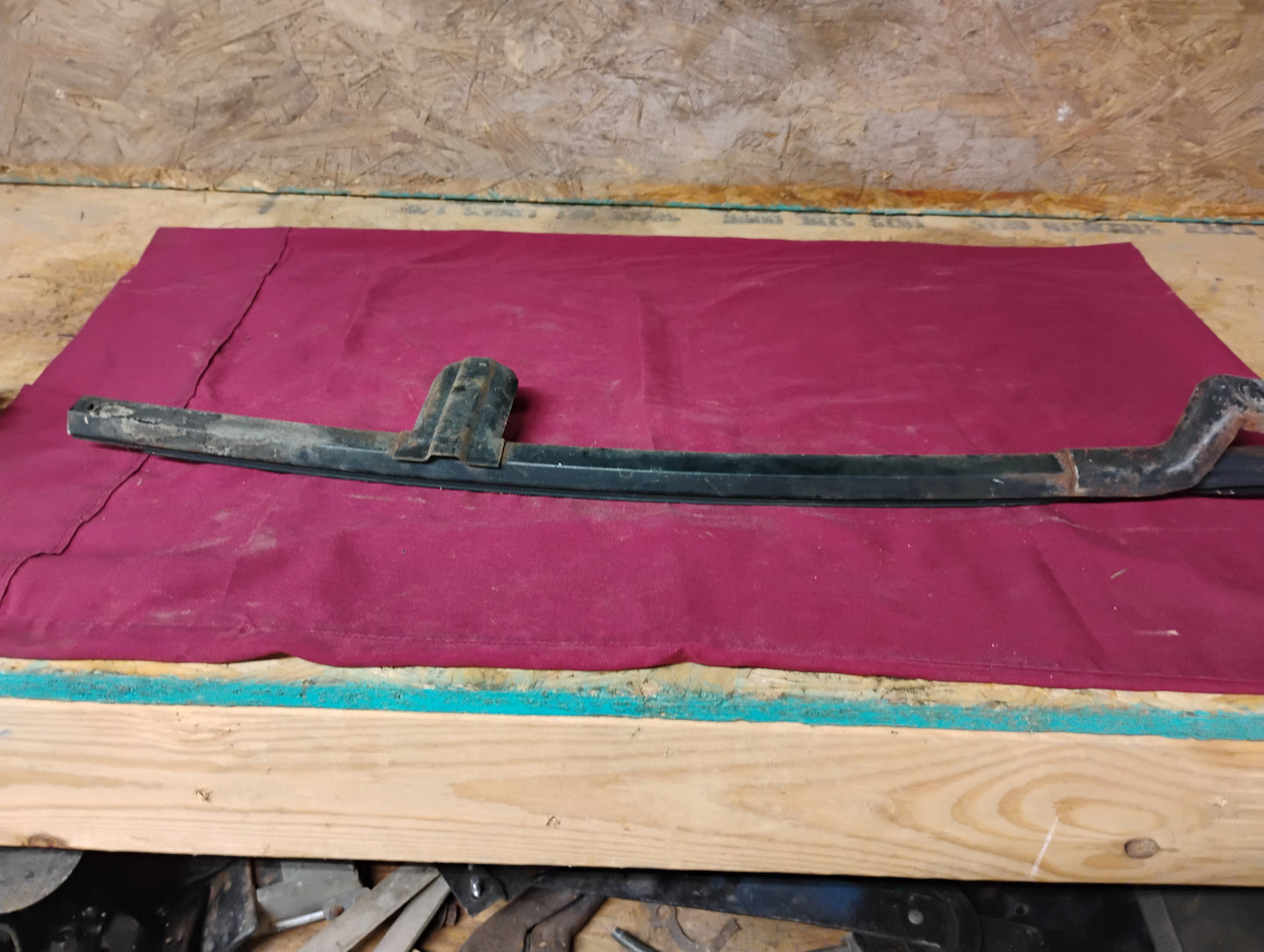 1973-1987 Chevy GMC Truck Passenger Right Door Window Glass Channel - C10 K10