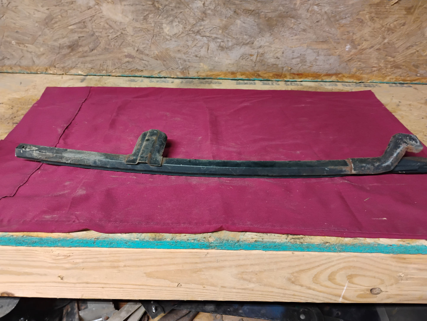 1973-1987 Chevy GMC Truck Passenger Right Door Window Glass Channel - C10 K10