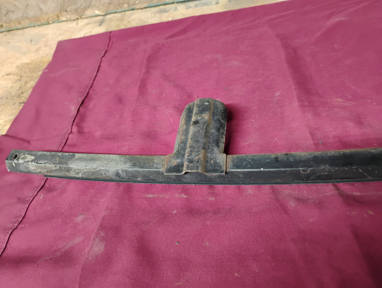 1973-1987 Chevy GMC Truck Passenger Right Door Window Glass Channel - C10 K10