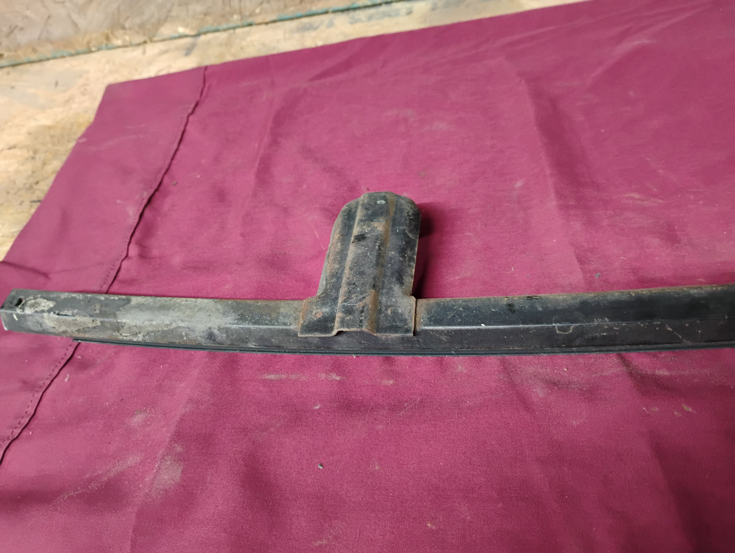 1973-1987 Chevy GMC Truck Passenger Right Door Window Glass Channel - C10 K10