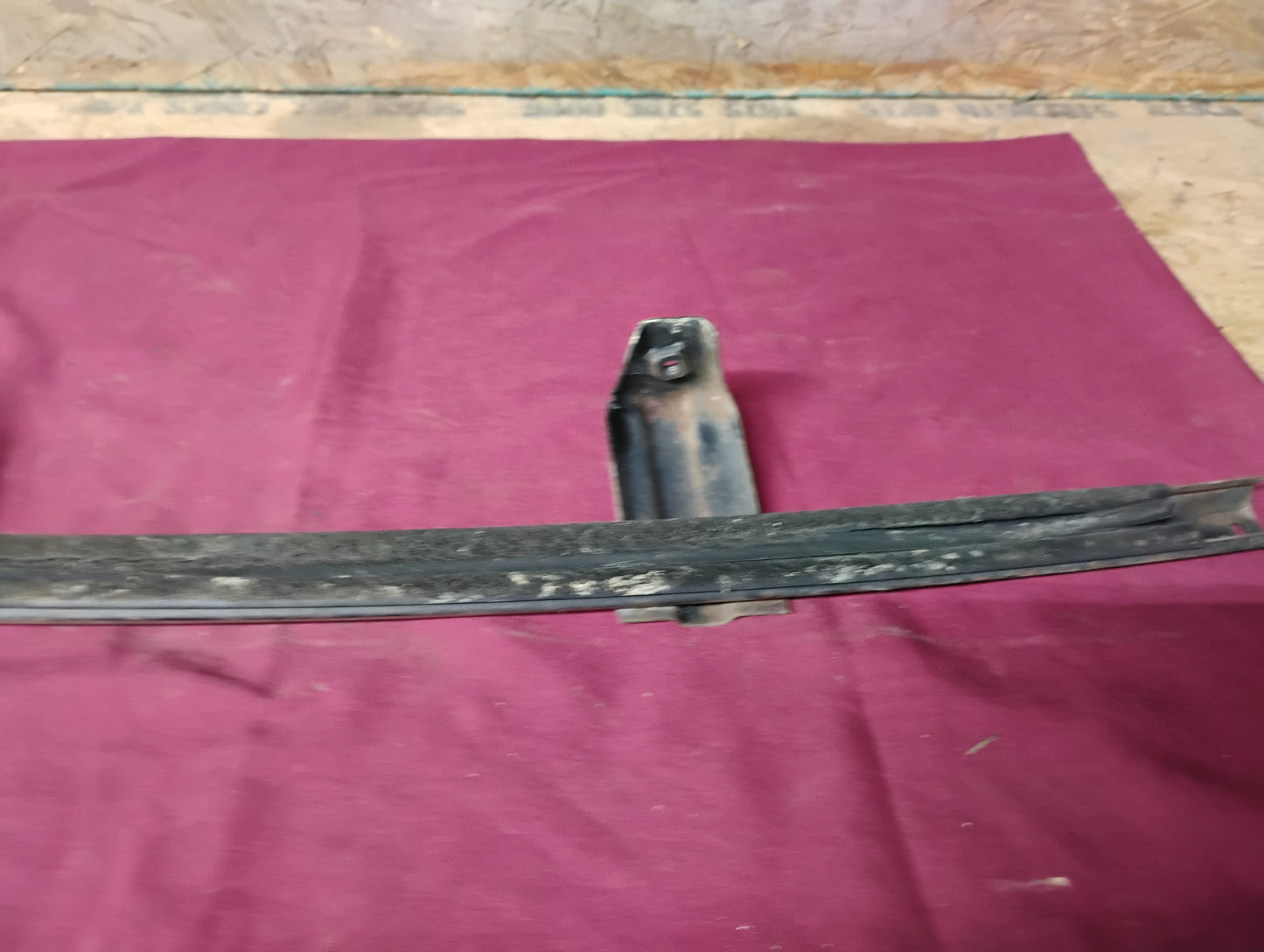 1973-1987 Chevy GMC Truck Passenger Right Door Window Glass Channel - C10 K10
