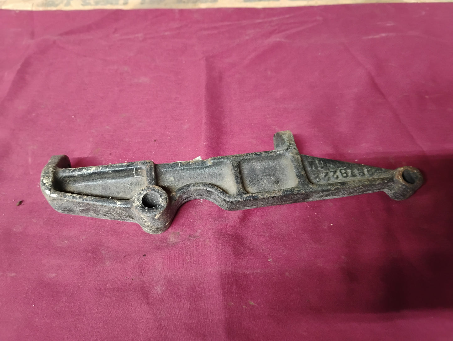 73-87 Chevy GMC Truck AC Compressor Bracket R4 OEM SBC 350 C10 K10 Squarebody #2