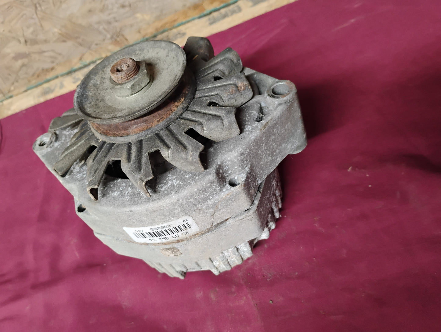 73-87 Chevy GMC Truck Alternator OEM Delco Remy SBC 350 C10 K10 Squarebody Generator