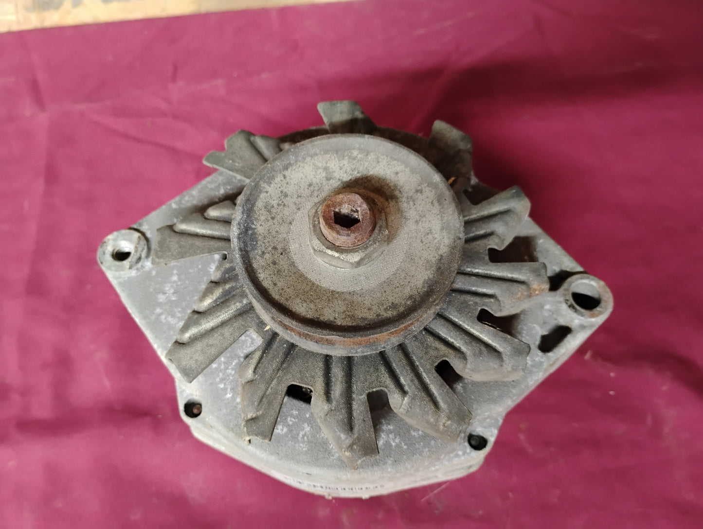 73-87 Chevy GMC Truck Alternator OEM Delco Remy SBC 350 C10 K10 Squarebody Generator