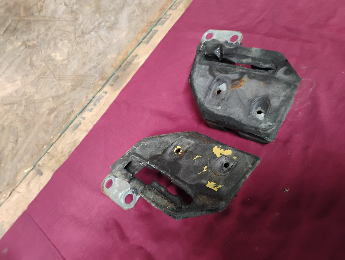 81-87 Chevy GMC Truck Rubber Hood Flanges Side Bumpers Cushions OEM C10 K10 Pair
