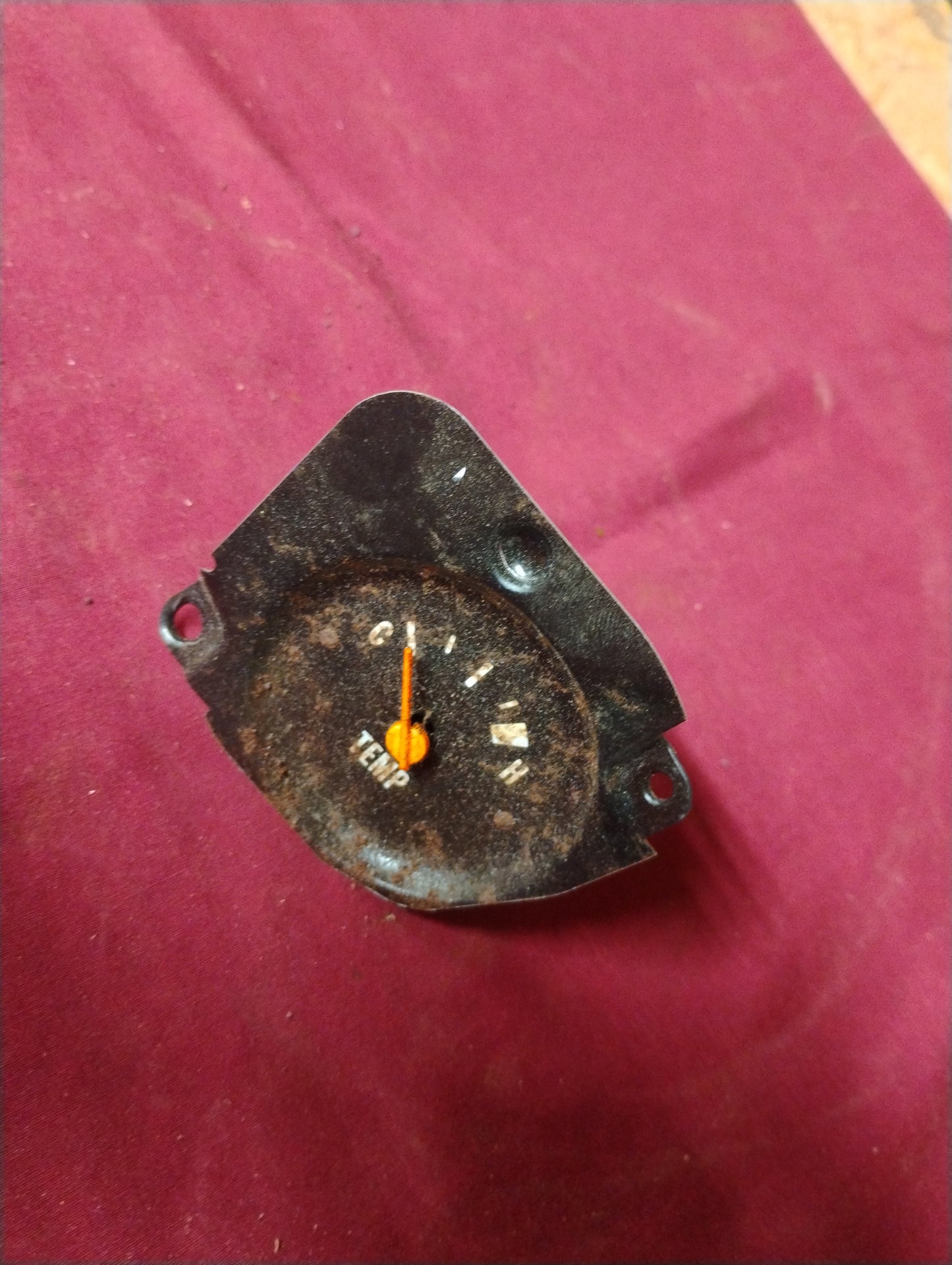 76-79 Chevy GMC Truck Coolant Temperature Sensor Sending Unit C10 K10 350 OEM