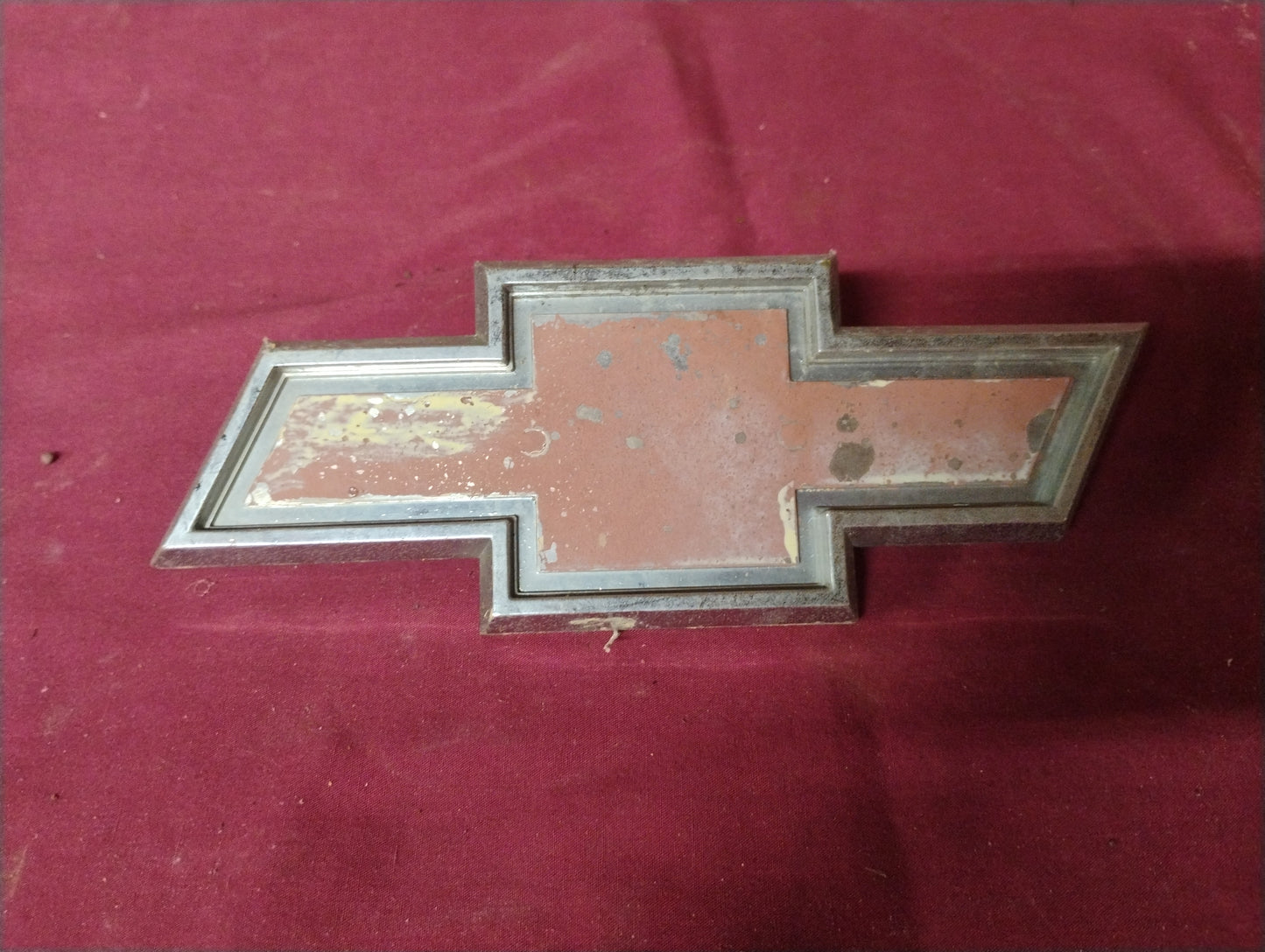 1980 Chevy Truck Foil Grille Emblem Bowtie Logo Badge C10 K10 Suburban OEM GM