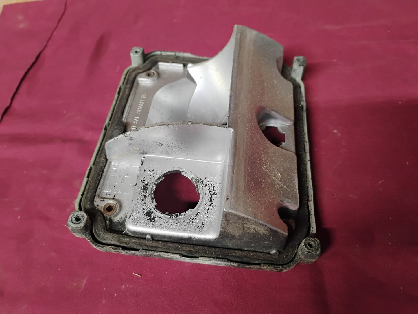 73-87 Chevy GMC Truck RH Tail Light Housing Backing Plate Passenger OEM C10 K10