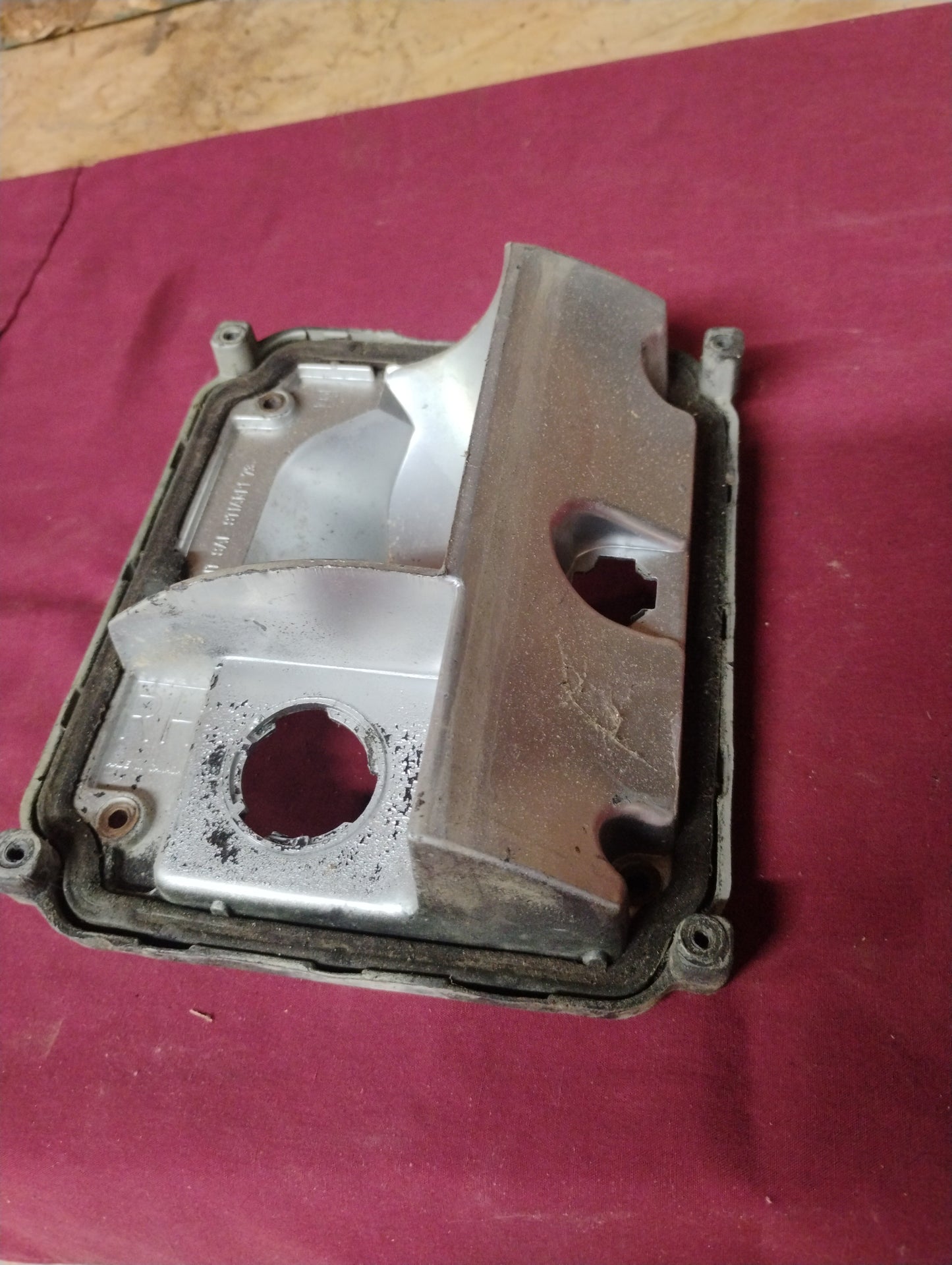 73-87 Chevy GMC Truck RH Tail Light Housing Backing Plate Passenger OEM C10 K10