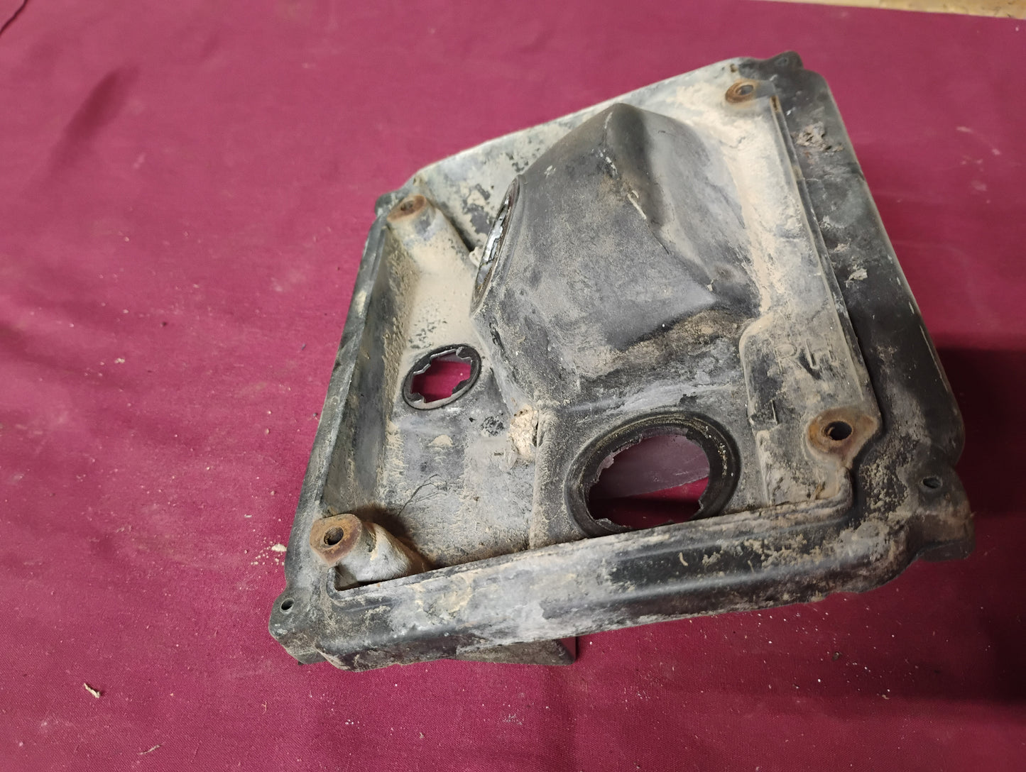 73-87 Chevy GMC Truck RH Tail Light Housing Backing Plate Passenger OEM C10 K10