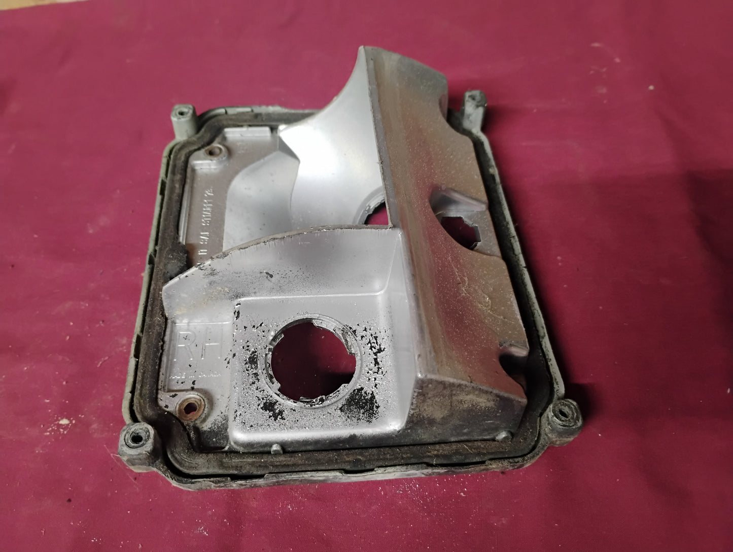 73-87 Chevy GMC Truck RH Tail Light Housing Backing Plate Passenger OEM C10 K10