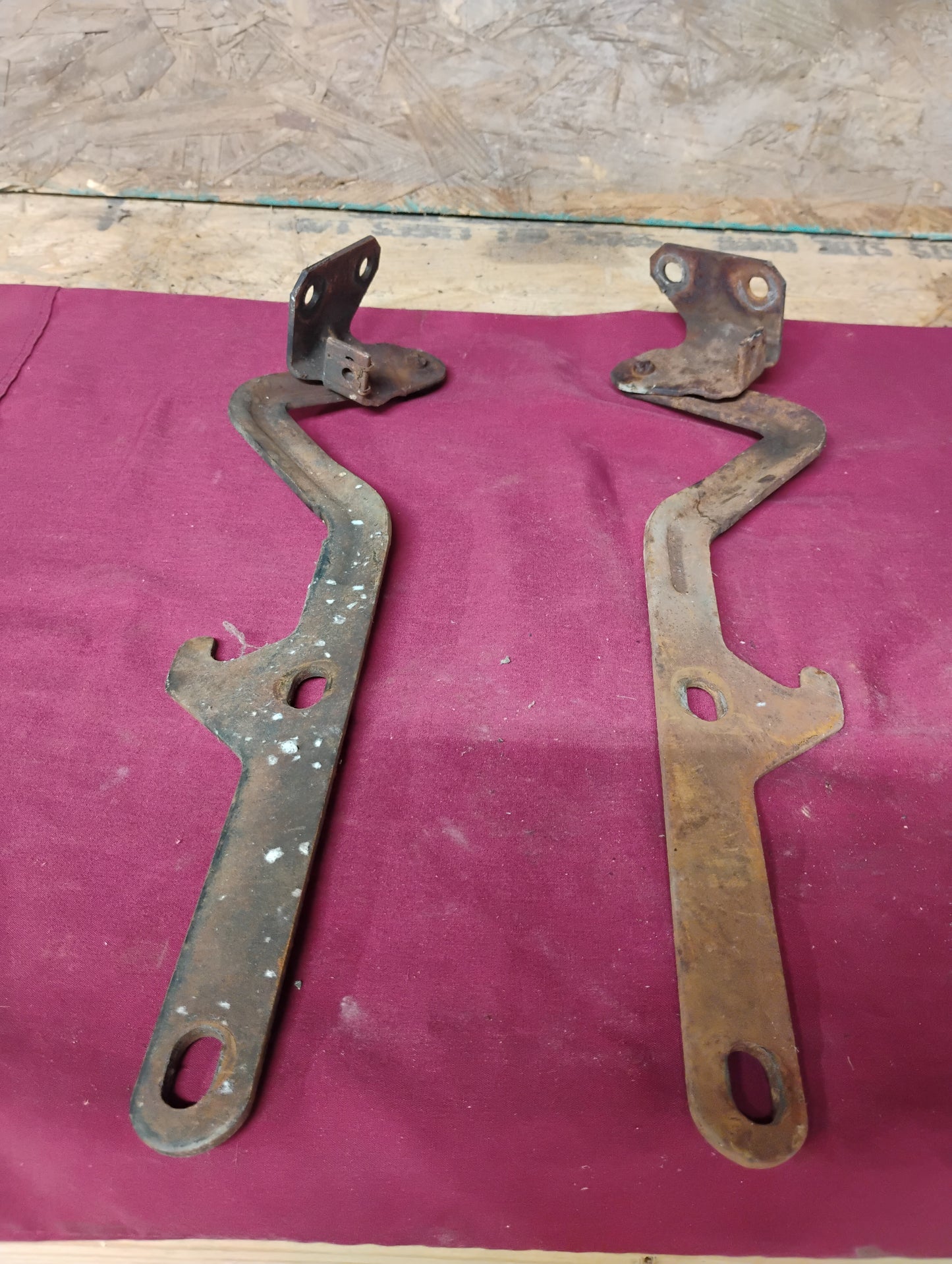 81-87 Chevy GMC Truck Hood Hinges Set Pair Left Right OEM C10 K10 C20 K20 K30