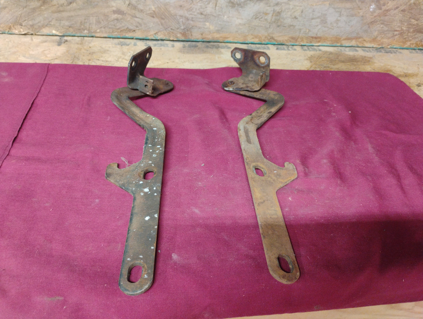 81-87 Chevy GMC Truck Hood Hinges Set Pair Left Right OEM C10 K10 C20 K20 K30
