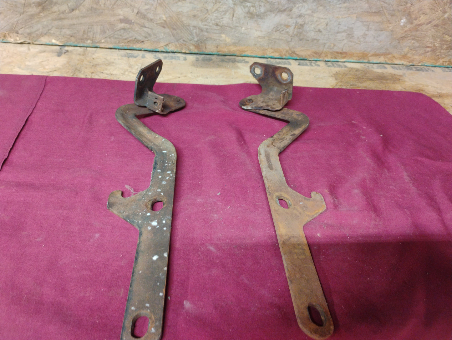 81-87 Chevy GMC Truck Hood Hinges Set Pair Left Right OEM C10 K10 C20 K20 K30