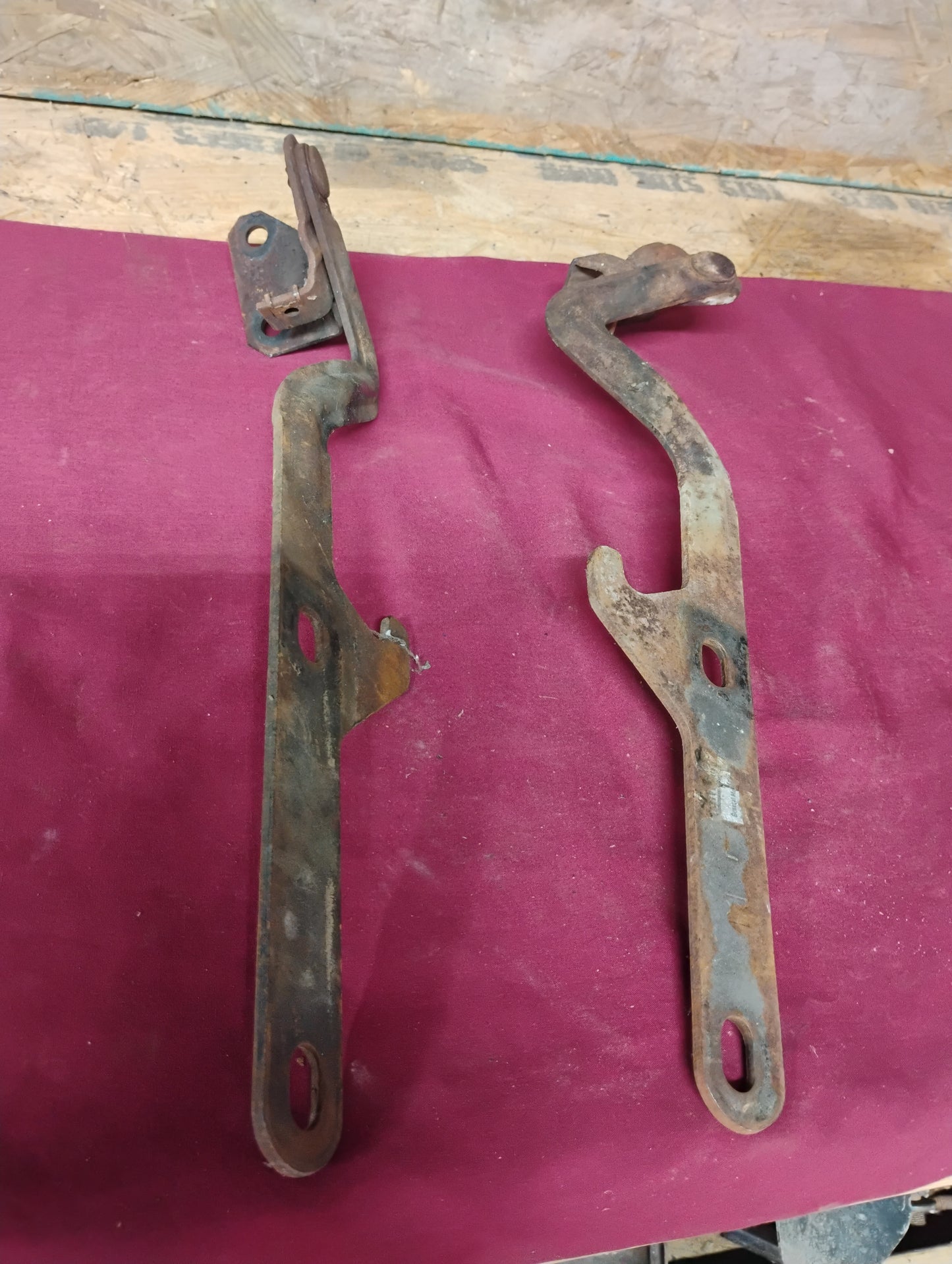 81-87 Chevy GMC Truck Hood Hinges Set Pair Left Right OEM C10 K10 C20 K20 K30