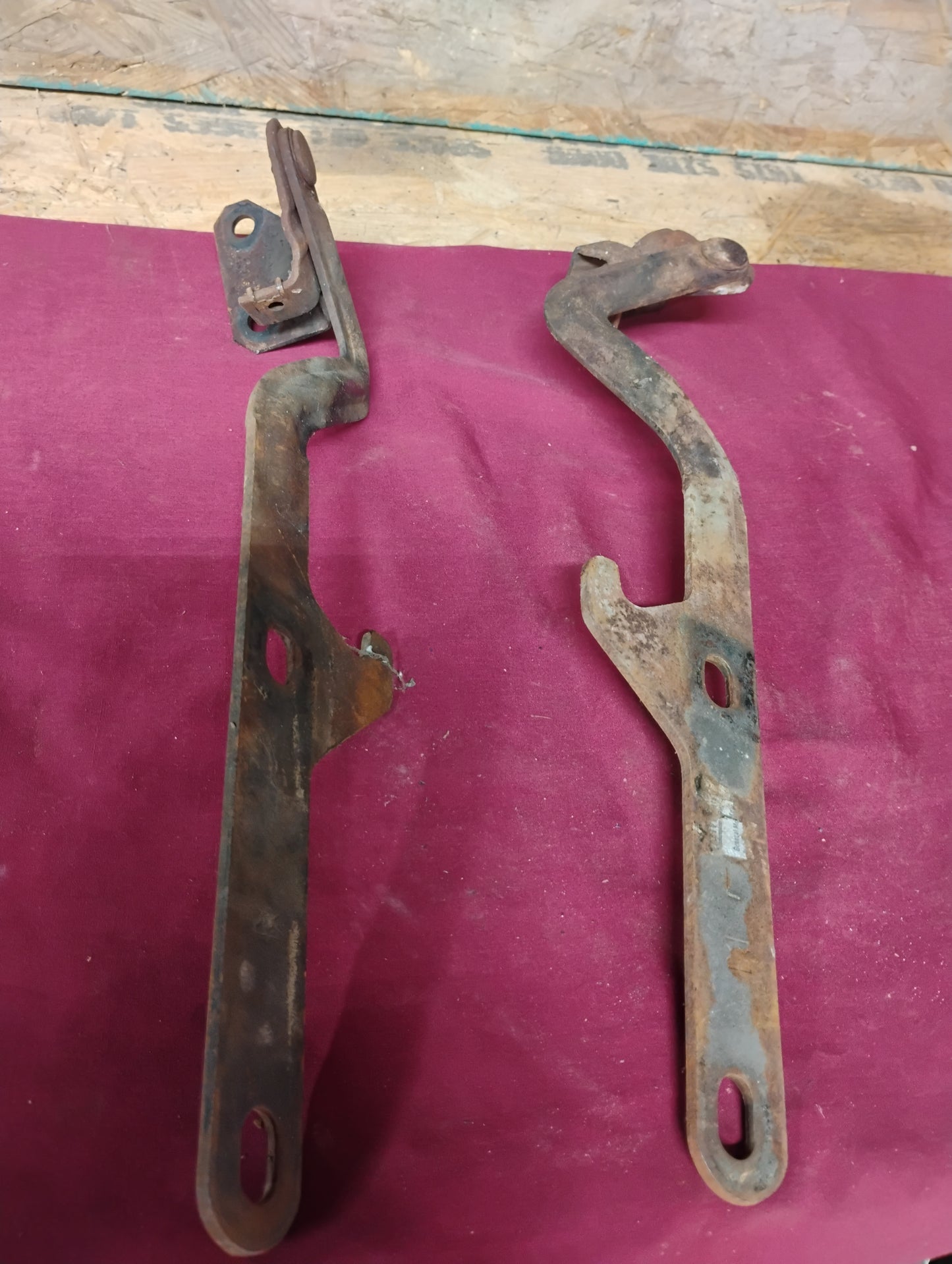 81-87 Chevy GMC Truck Hood Hinges Set Pair Left Right OEM C10 K10 C20 K20 K30