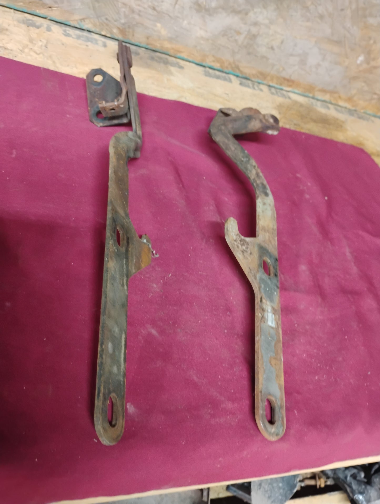 81-87 Chevy GMC Truck Hood Hinges Set Pair Left Right OEM C10 K10 C20 K20 K30