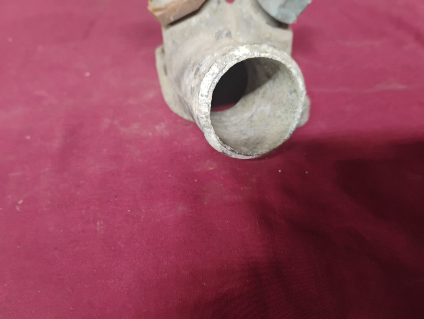 73-87 Chevy GMC Truck Thermostat Housing Water Neck SBC 350 305 Cast Iron OEM