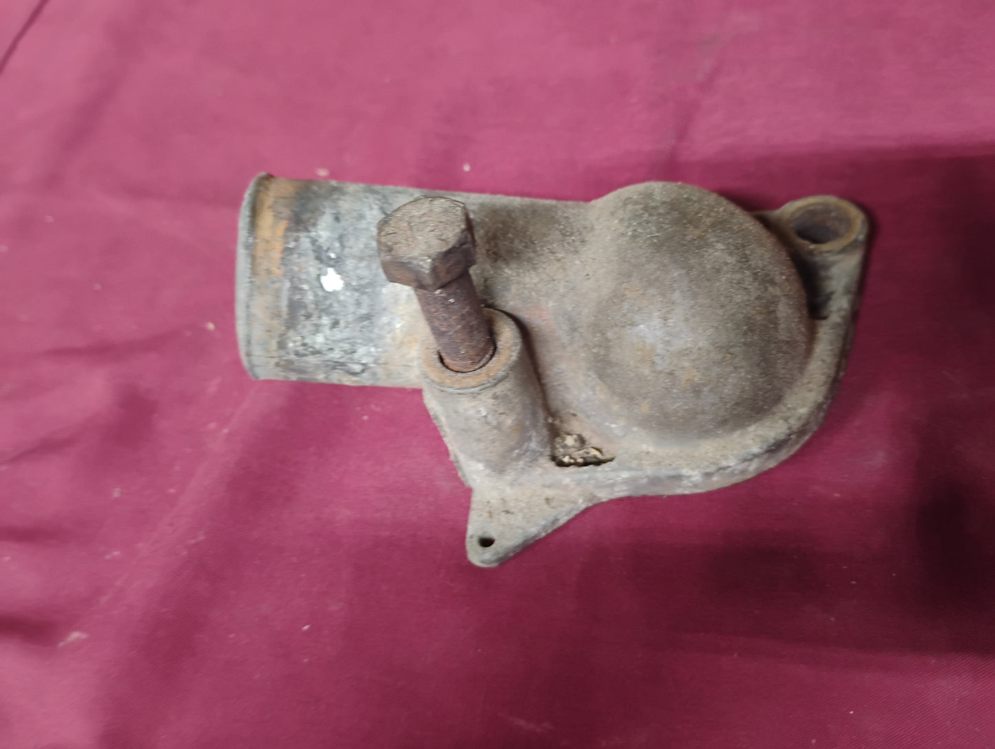 73-87 Chevy GMC Truck SBC Thermostat Housing Water Neck OEM 305 350 V8 Squarebody