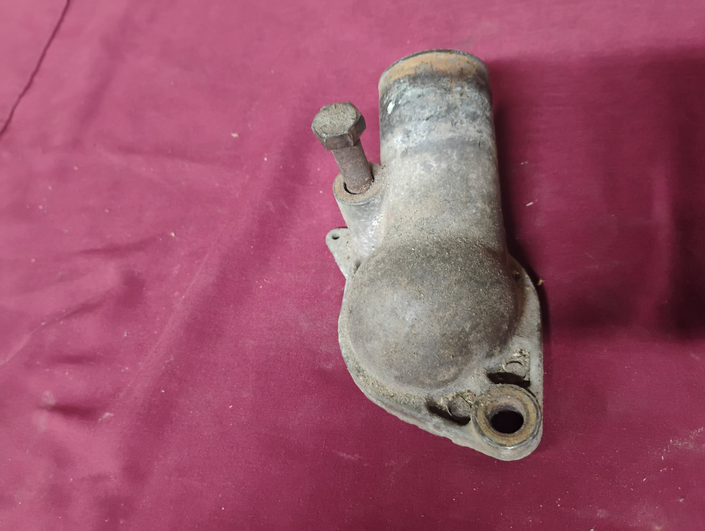 73-87 Chevy GMC Truck SBC Thermostat Housing Water Neck OEM 305 350 V8 Squarebody