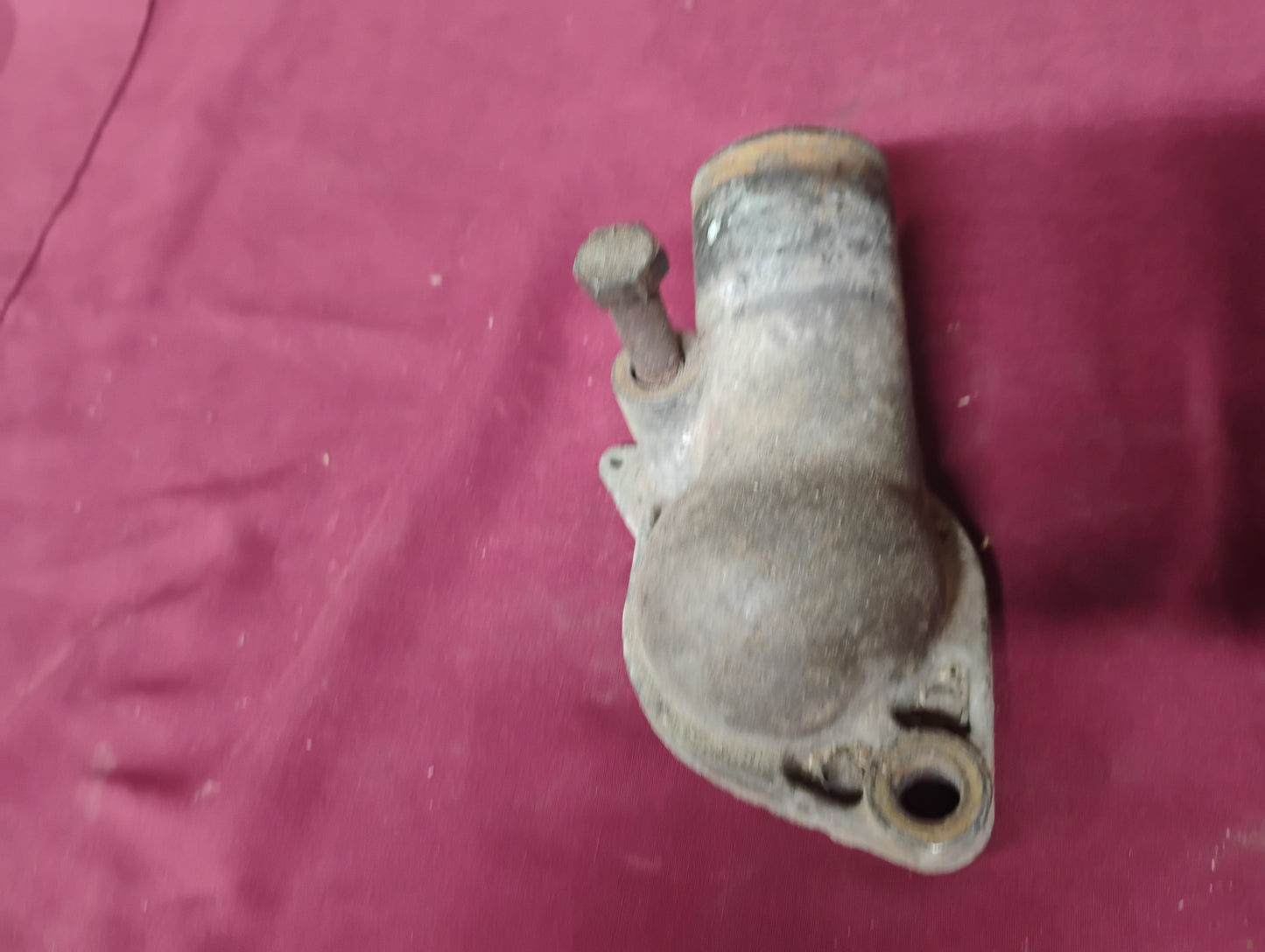 73-87 Chevy GMC Truck SBC Thermostat Housing Water Neck OEM 305 350 V8 Squarebody