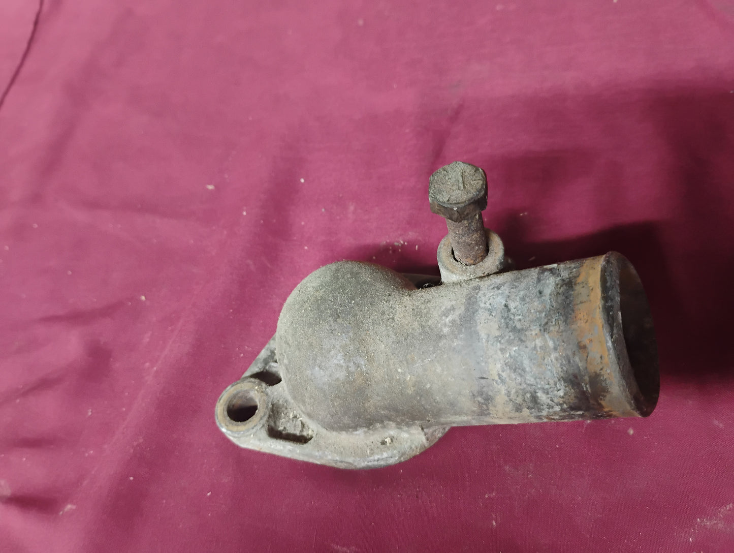 73-87 Chevy GMC Truck SBC Thermostat Housing Water Neck OEM 305 350 V8 Squarebody