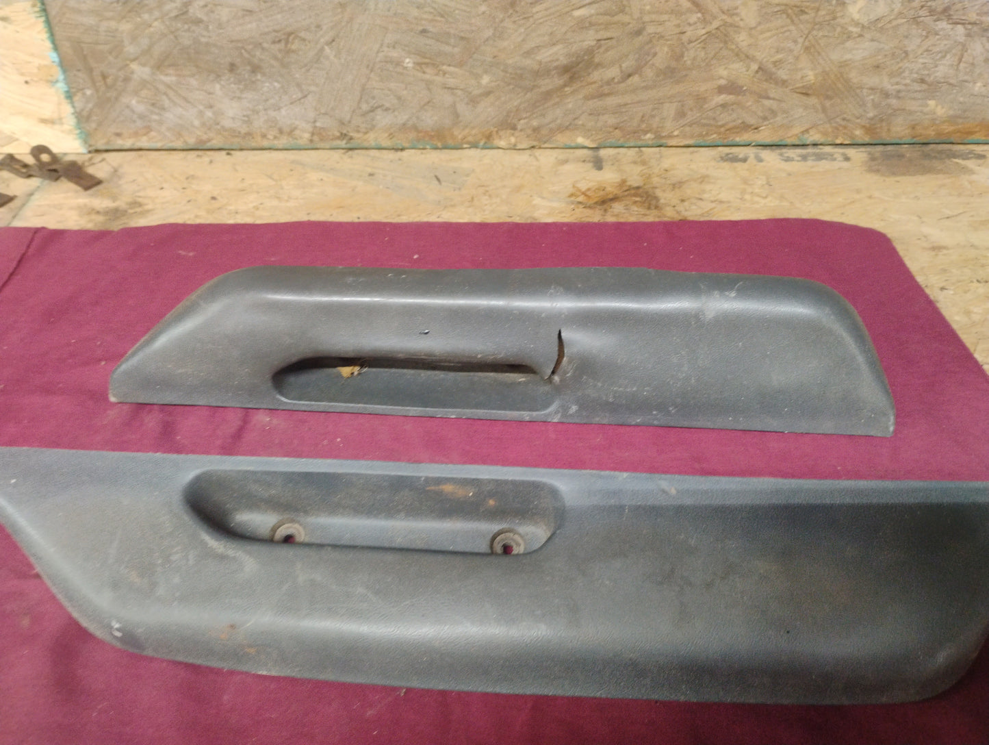 88-94 Chevy GMC Truck Door Armrest Pads Left Right Pair OBS Silverado Sierra