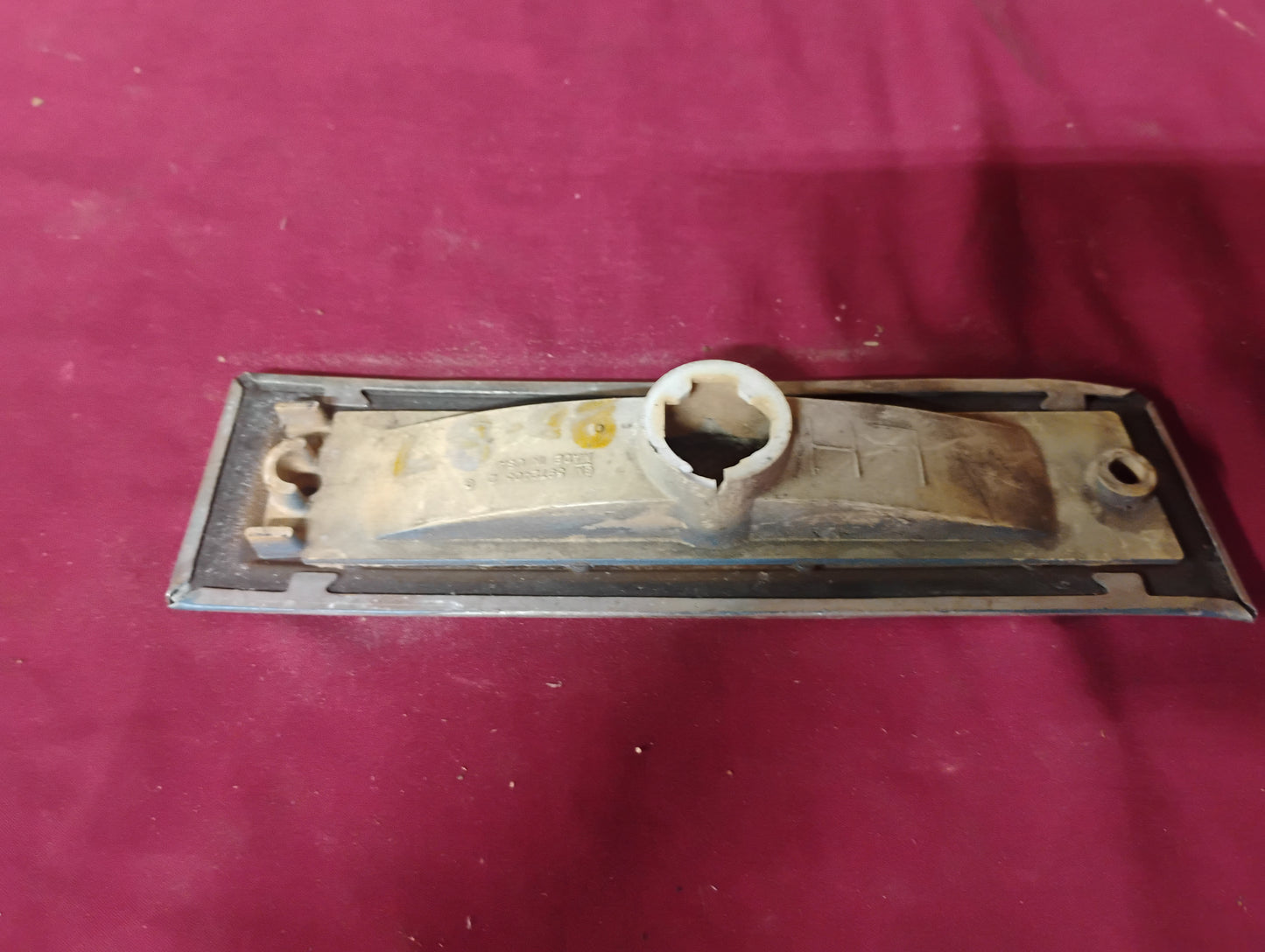 81-87 Chevy GMC Truck Front LH Side Marker Light Lens Driver Amber Corner OEM