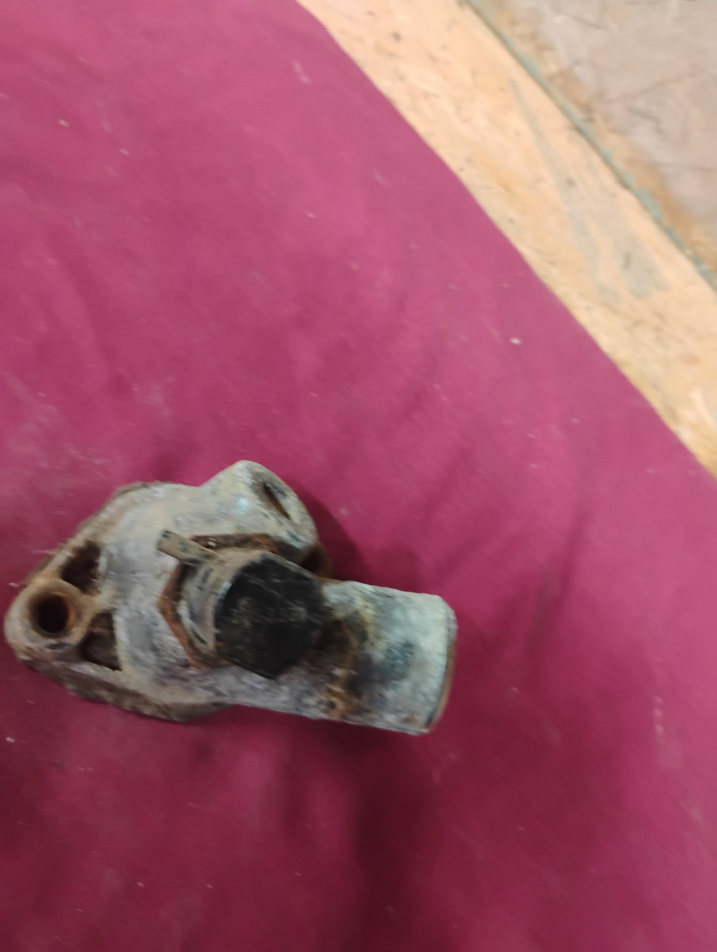 1973-1987 Chevy GMC Truck Thermostat Housing Water Outlet SBC 350 305 400 OEM
