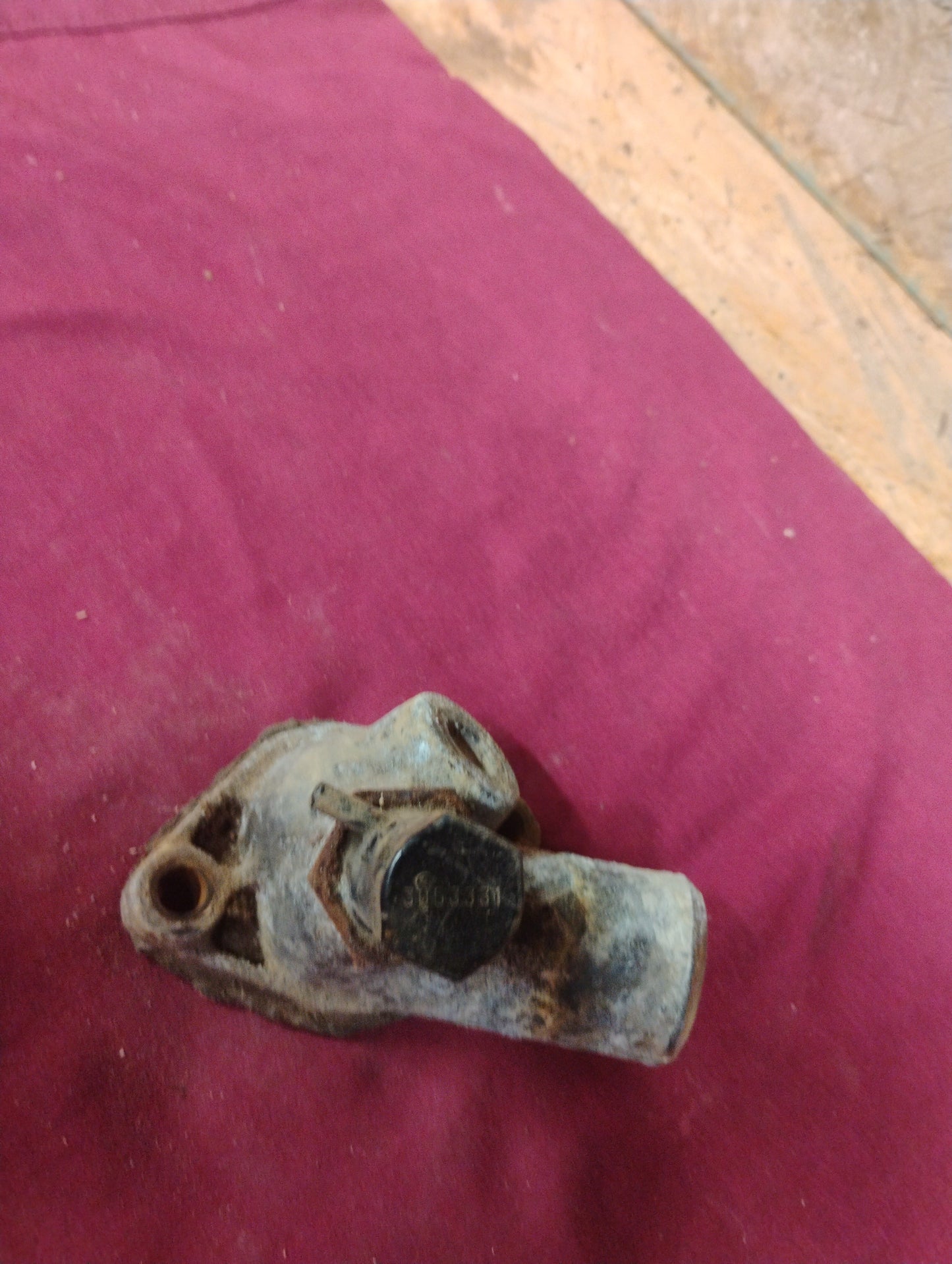 1973-1987 Chevy GMC Truck Thermostat Housing Water Outlet SBC 350 305 400 OEM