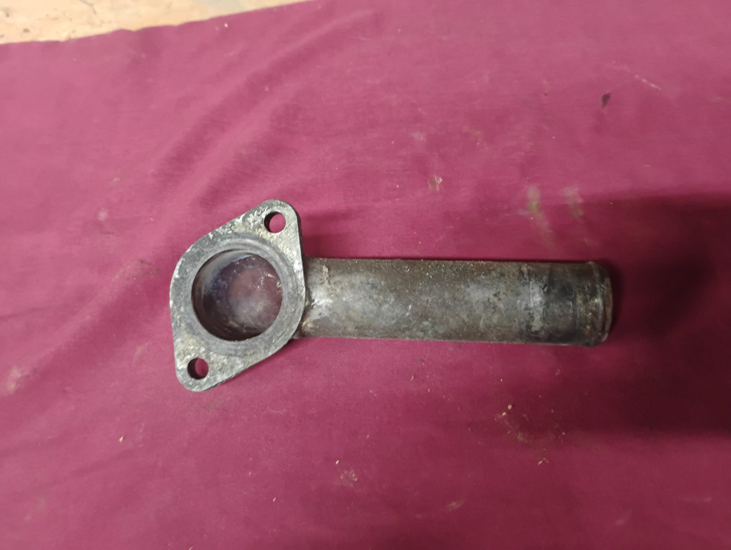 82-93 Chevy S10 Truck Thermostat Housing Water Outlet OEM 2.8L
