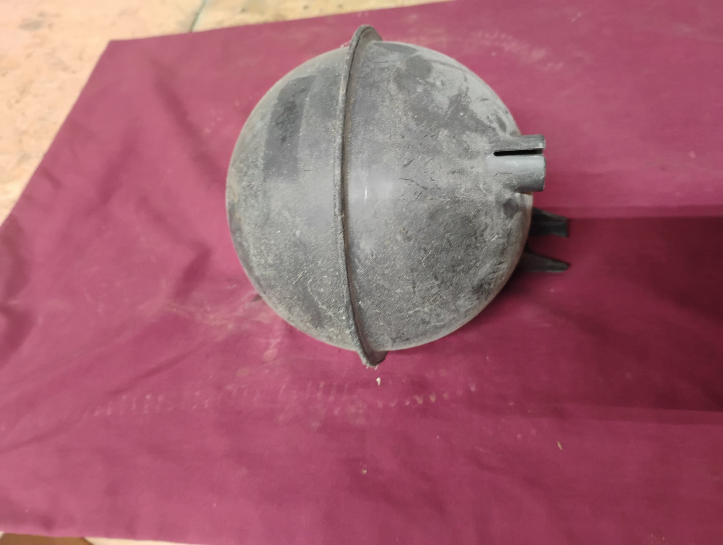 73-87 Chevy GMC Truck AC Vacuum Ball Reservoir Storage Tank Canister C10 K10 OEM