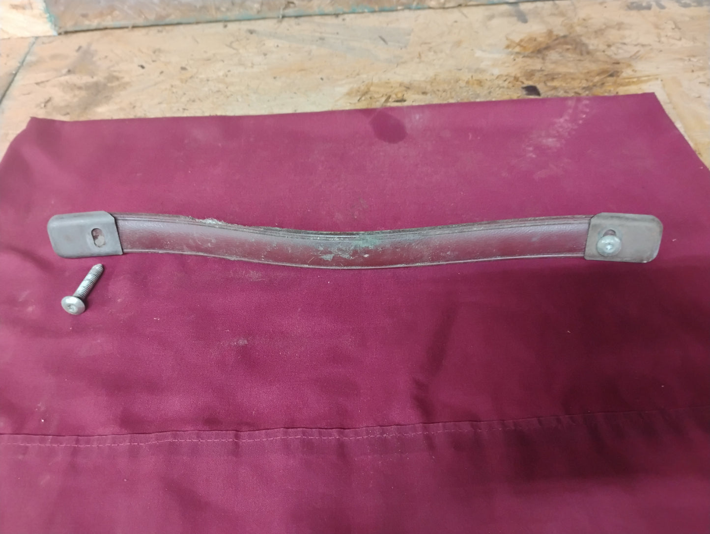 81-87 Chevy GMC Truck Interior Door Pull Strap Handle Single OEM GM