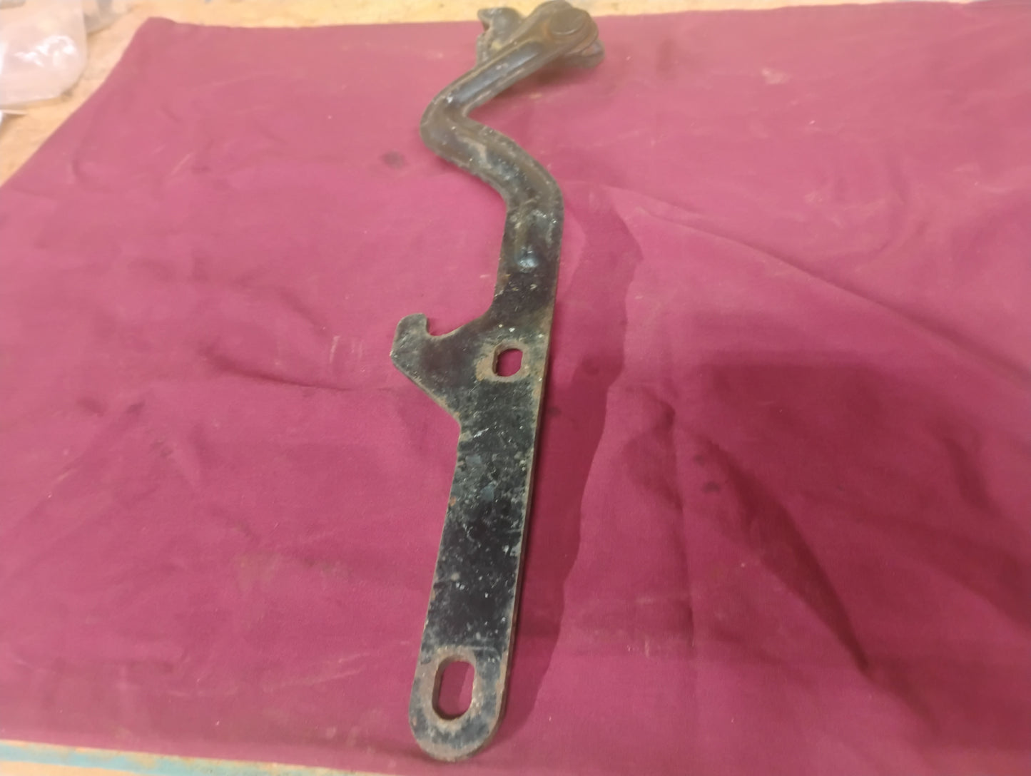 81-87 Chevy GMC Truck LH Hood Hinge Driver Left C10 K10 Squarebody OEM 81-91