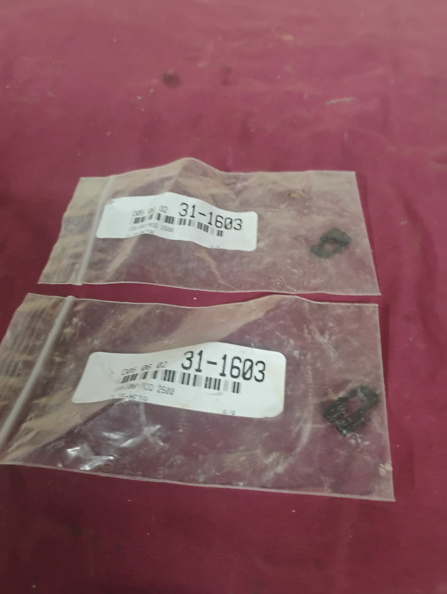 1992-1999 Chevy GMC Truck Tailgate Door Latch Rod Retainer Clip OEM Style 31-1603
