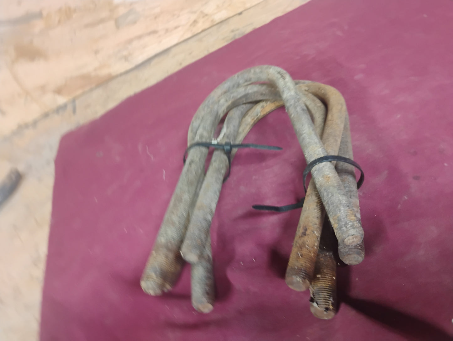73-87 Chevy GMC Truck Leaf Spring U Bolts Set Axle Mounting Hardware OEM C10