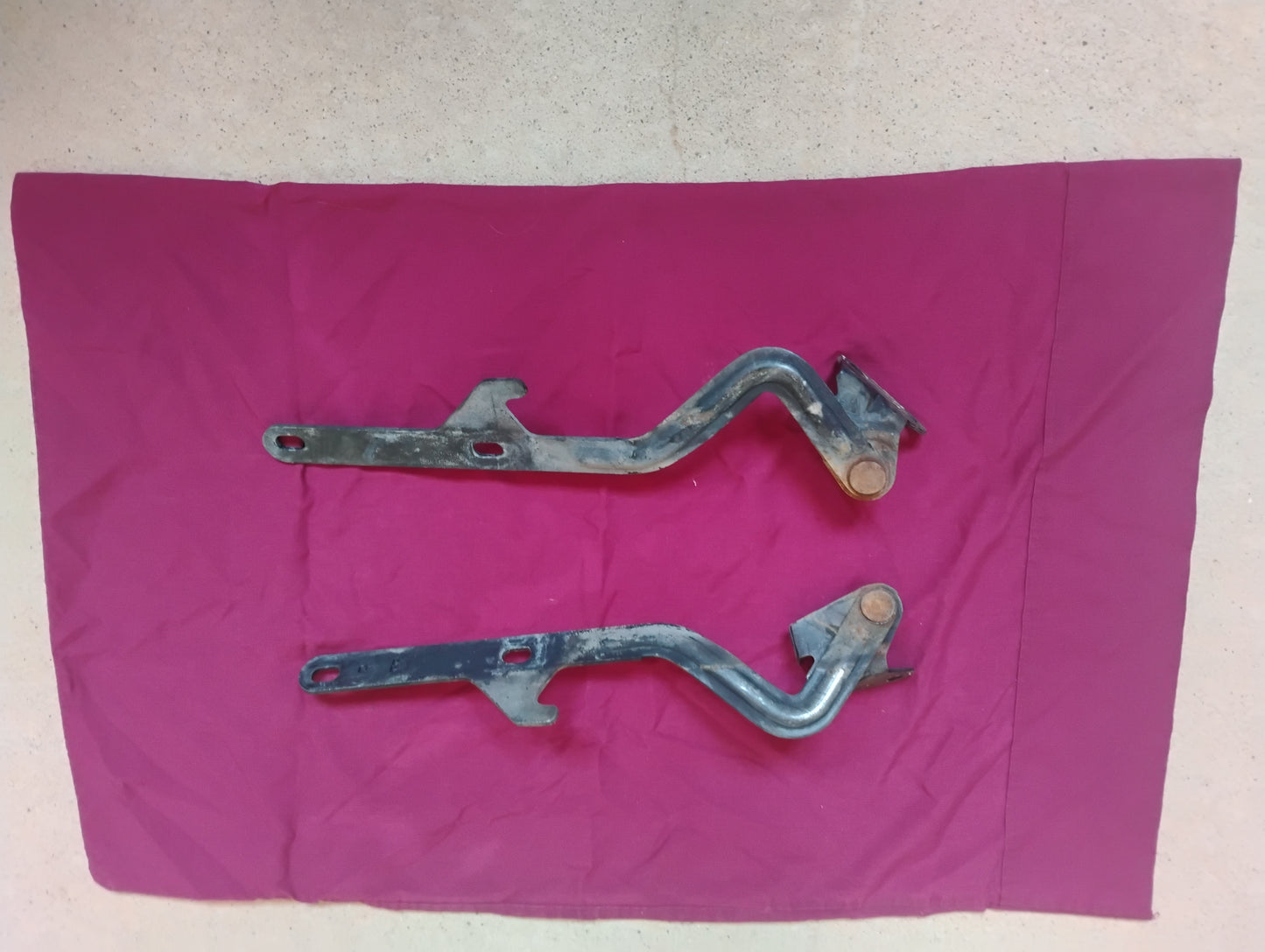 81-87 Chevy GMC Truck Hood Hinges Set Pair OEM C10 K10 K5 Suburban Squarebody