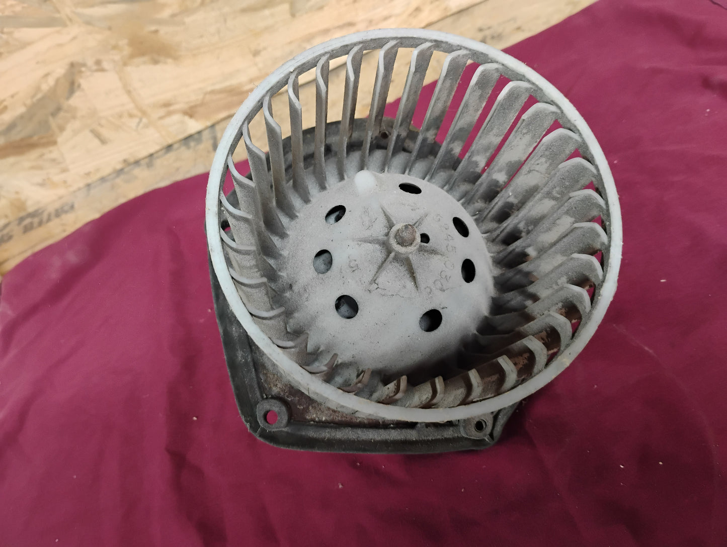 1996-1999 Chevy GMC C1500 K1500 Truck AC Heater Blower Motor Fan GMT400 OEM Style