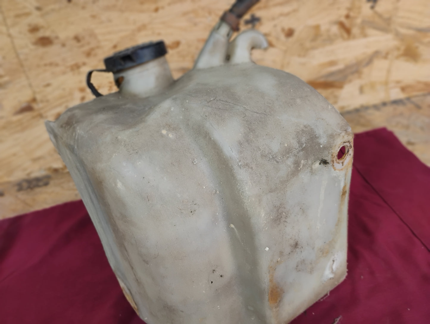 81-87 Chevy GMC Truck Coolant Reservoir Overflow Bottle Tank OEM C10 K10 Suburban