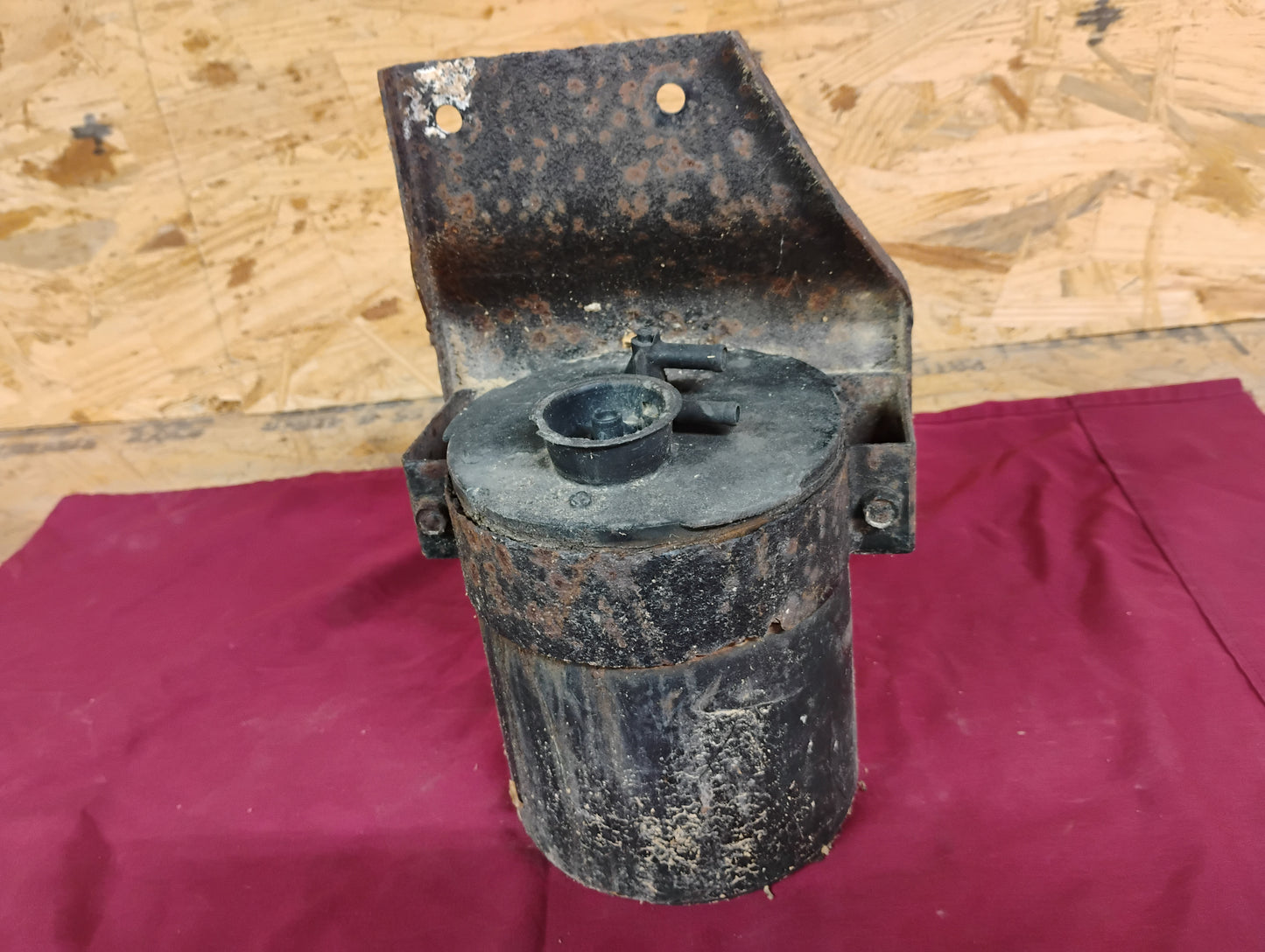 73-79 Chevy GMC Truck Metal Vacuum Canister Cruise AC Storage Tank C10 K10 OEM