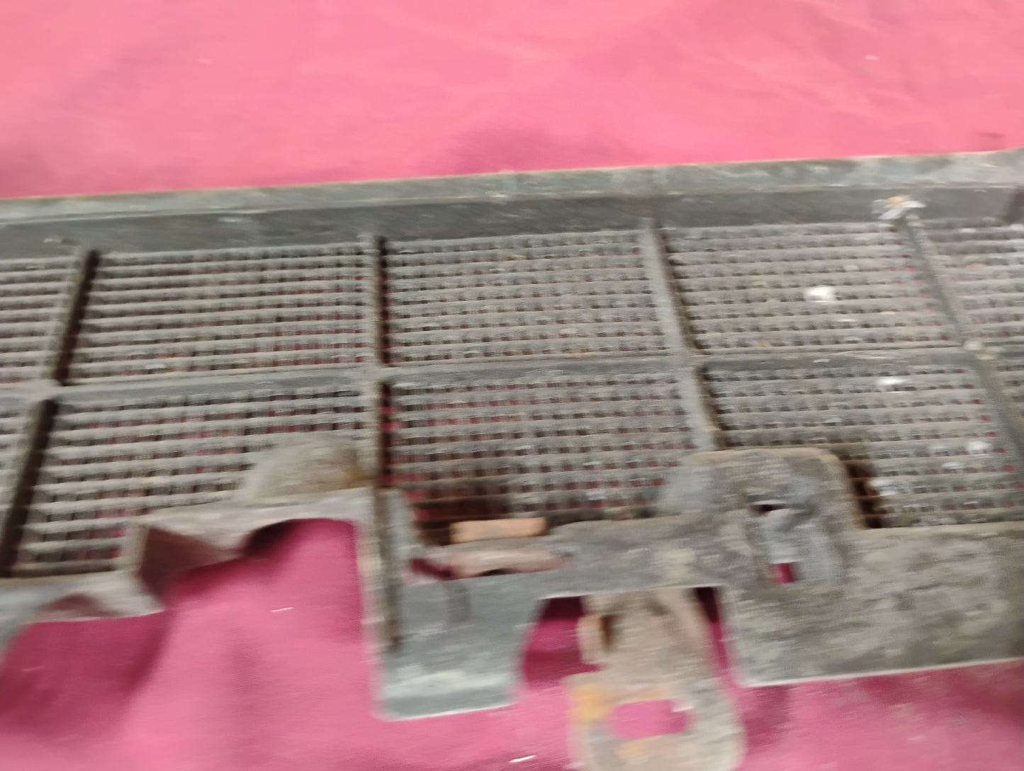 81-87 Chevy GMC Truck Cowl Vent Screen C10 K10 K5 Blazer Suburban Leaf Grille OEM