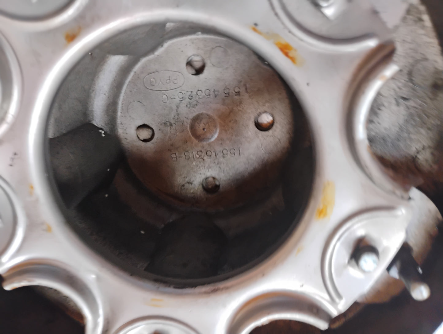 OEM GMC Truck Center Cap 1988-1998 GMT400 Sierra Suburban Hub Cap - Needs Refinishing