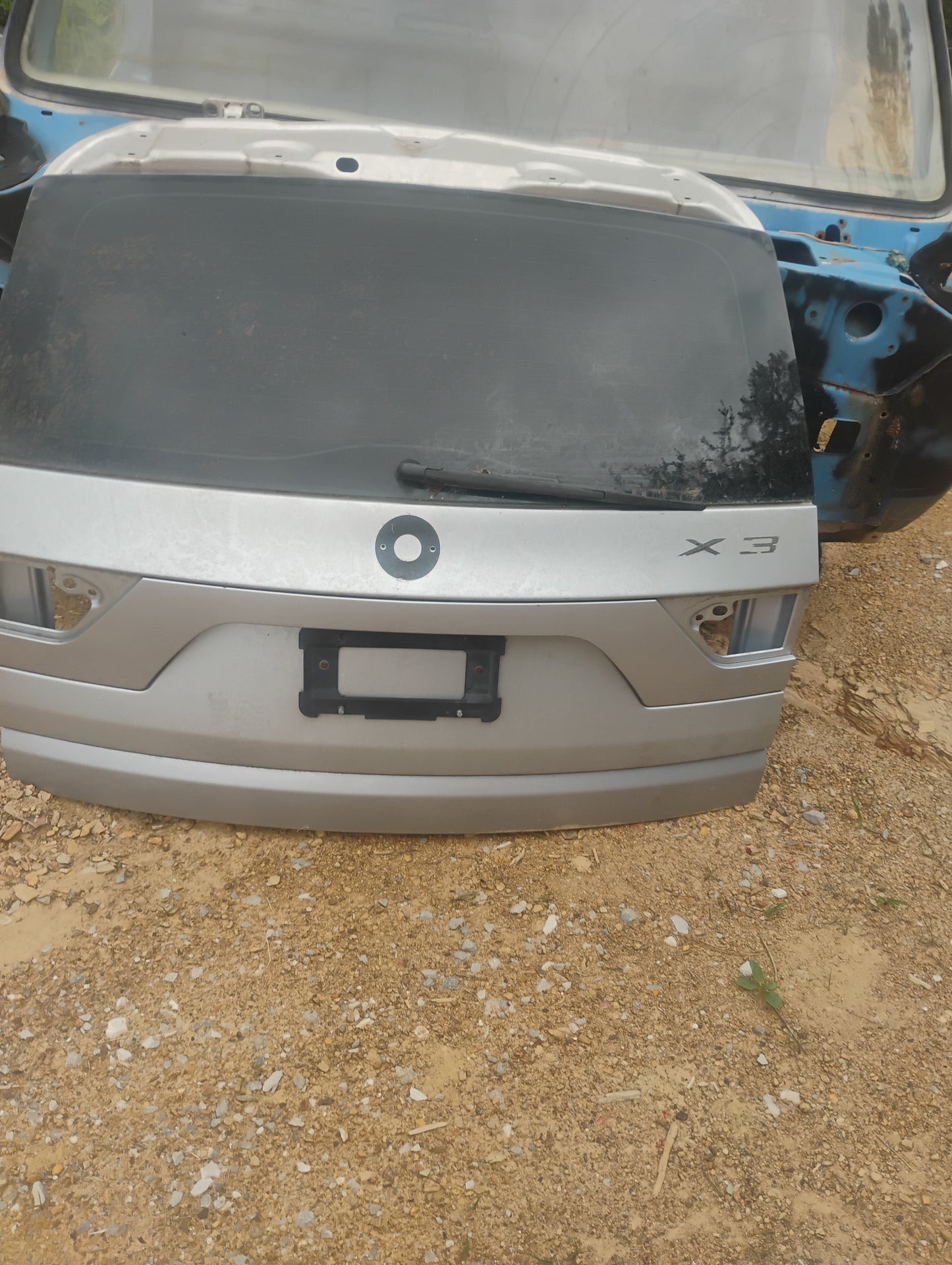 07-10 BMW X3 E83 Rear Hatch Tailgate Trunk Lid Assembly OEM Glass Included