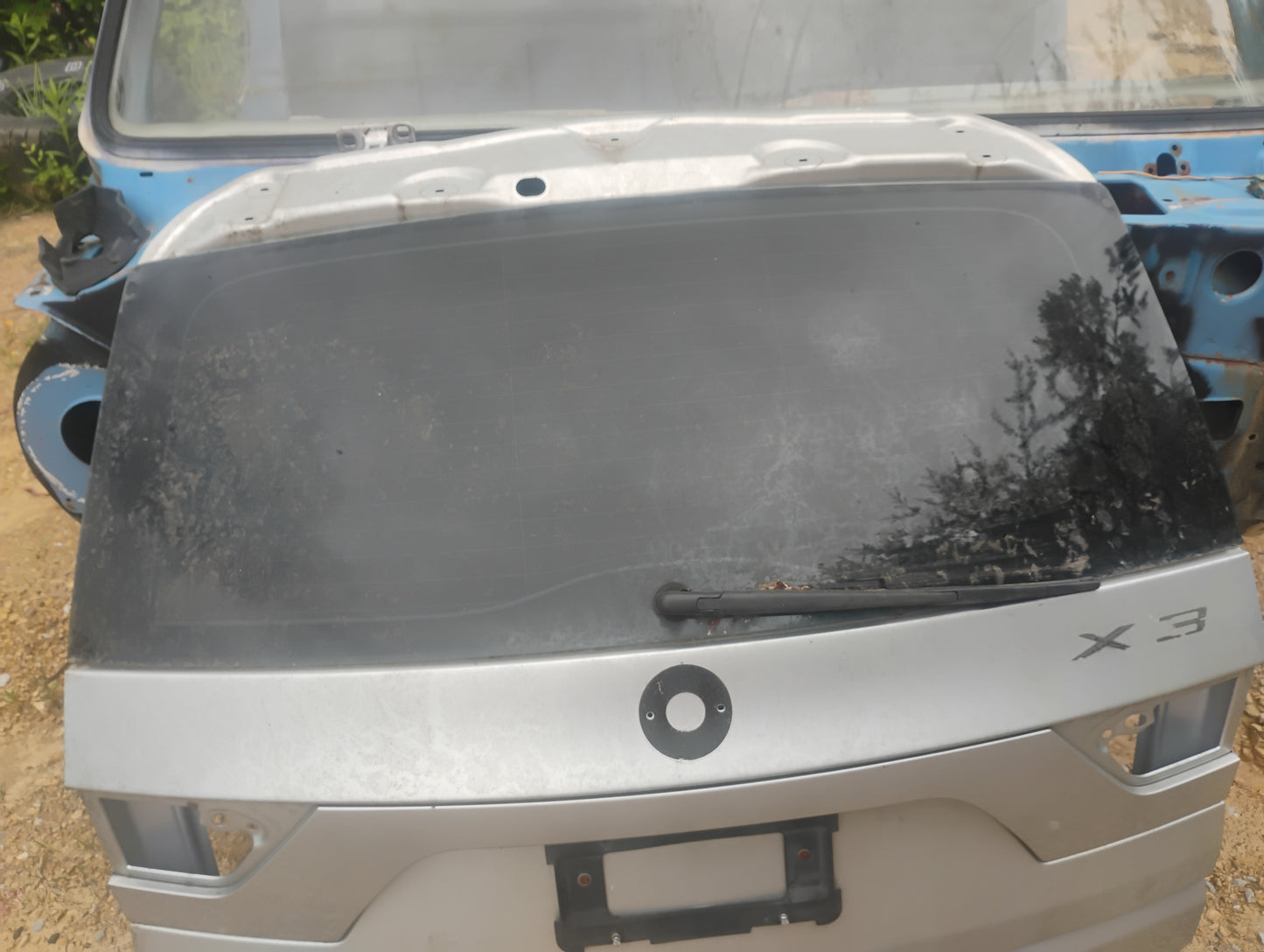 07-10 BMW X3 E83 Rear Hatch Tailgate Trunk Lid Assembly OEM Glass Included